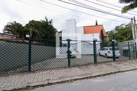 Casa de condomínio para alugar com 90m², 2 quartos e 2 vagas Casa de condomínio para alugar com 90m², 2 quartos e 2 vagasFachada