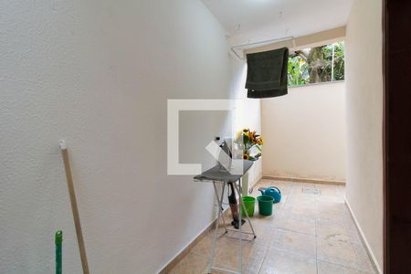 Casa de condomínio para alugar com 90m², 2 quartos e 2 vagas Casa de condomínio para alugar com 90m², 2 quartos e 2 vagasÁrea de serviço