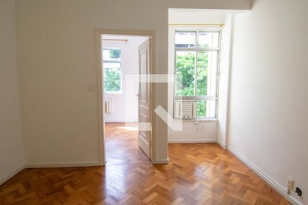 Sala de apartamento para alugar com 1 quarto, 50m² em Copacabana, Rio de Janeiro