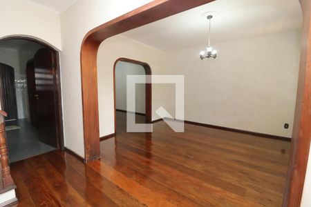 Sala de casa para alugar com 4 quartos, 200m² em Chácara Belenzinho, São Paulo