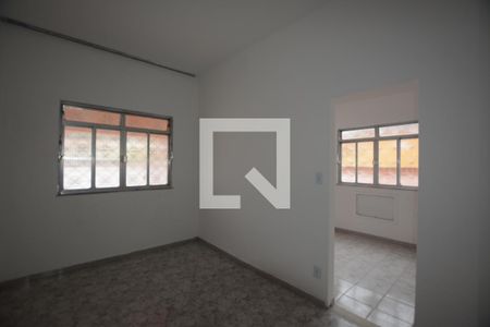 Quarto 1 de casa para alugar com 3 quartos, 100m² em Irajá, Rio de Janeiro