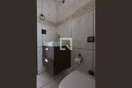 Banheiro de apartamento para alugar com 2 quartos, 54m² em Jardim Umuarama, São Paulo