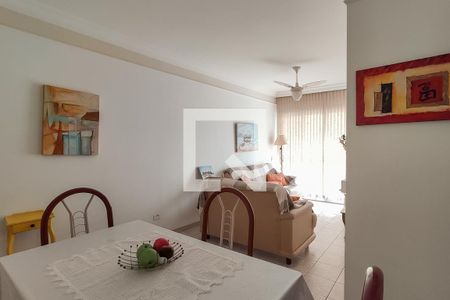 Sala de apartamento para alugar com 3 quartos, 84m² em Jardim Las Palmas, Guarujá