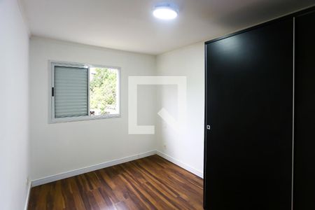 quarto 1 de apartamento à venda com 2 quartos, 56m² em Vila Sonia do Taboao, Taboão da Serra