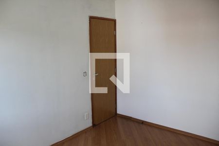 Quarto 2 de casa de condomínio para alugar com 2 quartos, 58m² em Jardim Ísis, Cotia