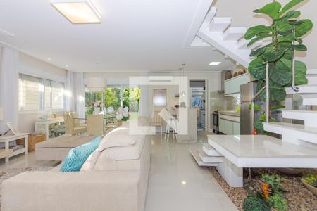 Sala  de casa à venda com 3 quartos, 167m² em Rubem Berta, Porto Alegre