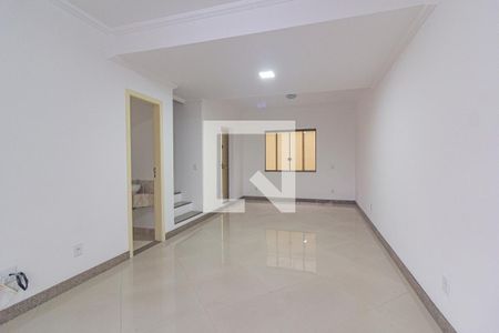 Sala de casa para alugar com 3 quartos, 96m² em Pilarzinho, Curitiba