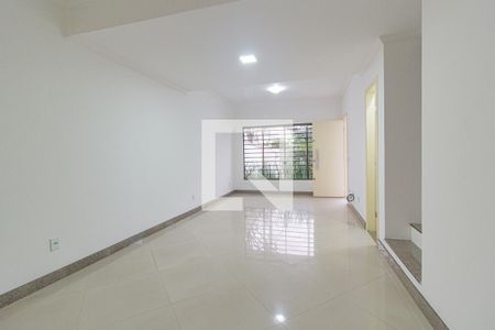 Sala de casa para alugar com 3 quartos, 96m² em Pilarzinho, Curitiba