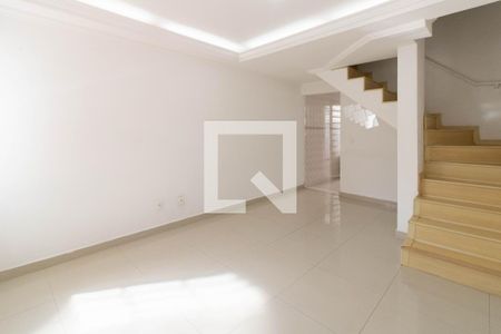 Sala de casa de condomínio para alugar com 2 quartos, 113m² em Jardim Adriana, Guarulhos