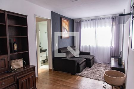 Sala de apartamento para alugar com 2 quartos, 60m² em Jardim Celeste, São Paulo