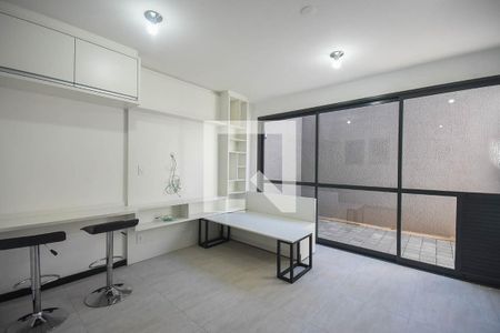 Sala / quarto de kitnet/studio à venda com 1 quarto, 34m² em Vila Sônia, São Paulo