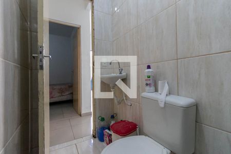 Casa de condomínio à venda com 51m², 2 quartos e 1 vaga Casa de condomínio à venda com 51m², 2 quartos e 1 vagaBanheiro Social