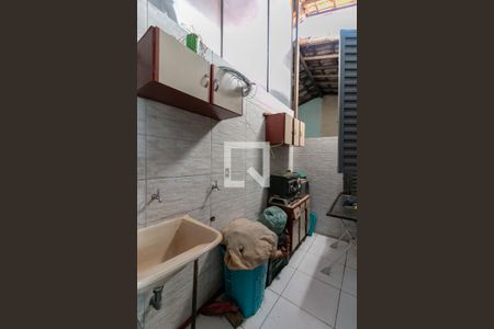 Casa de condomínio à venda com 51m², 2 quartos e 1 vaga Casa de condomínio à venda com 51m², 2 quartos e 1 vagaÁrea de Serviço