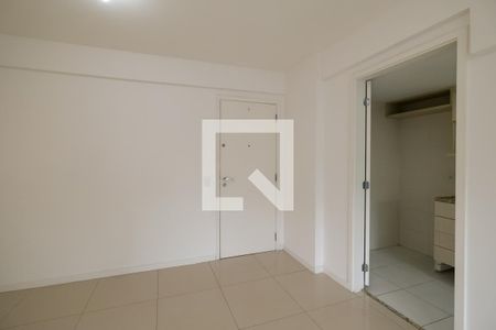 Sala de apartamento para alugar com 2 quartos, 73m² em Tijuca, Rio de Janeiro