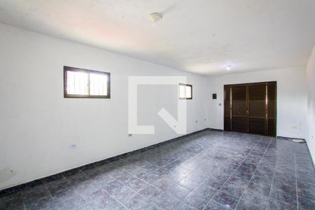 Sala/Quarto de casa à venda com 4 quartos, 247m² em Vila Bela Vista, Santo André