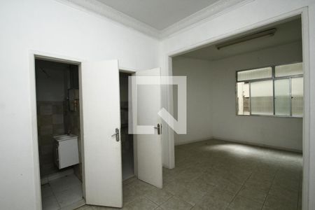 Sala/Quarto de kitnet/studio para alugar com 1 quarto, 28m² em Centro, Rio de Janeiro