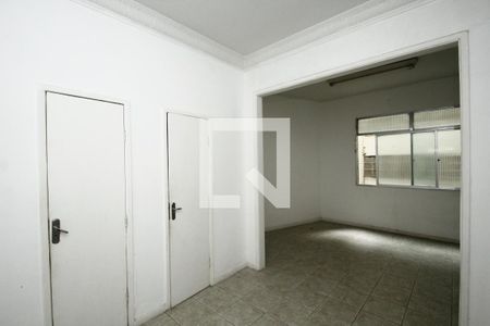 Sala/Quarto de kitnet/studio para alugar com 1 quarto, 28m² em Centro, Rio de Janeiro