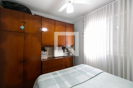 Quarto 1 de apartamento à venda com 2 quartos, 49m² em Vila Carmosina, São Paulo