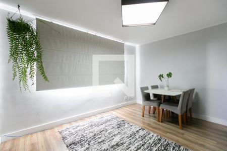 Sala  de apartamento à venda com 2 quartos, 49m² em Vila Carmosina, São Paulo