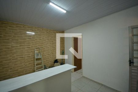 Sala/Cozinha de casa para alugar com 1 quarto, 40m² em Vila Liviero, São Paulo