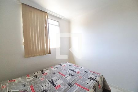 Quarto 1 de apartamento à venda com 2 quartos, 48m² em Piratininga, Belo Horizonte