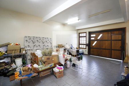 Casa para alugar com 370m², 4 quartos e 4 vagas Casa para alugar com 370m², 4 quartos e 4 vagasGaragem