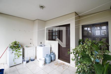 Casa para alugar com 370m², 4 quartos e 4 vagas Casa para alugar com 370m², 4 quartos e 4 vagasÁrea de Serviço