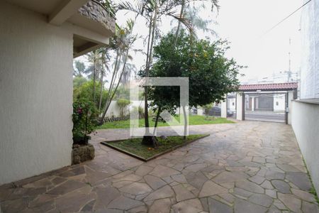 Casa para alugar com 370m², 4 quartos e 4 vagas Casa para alugar com 370m², 4 quartos e 4 vagasQuintal