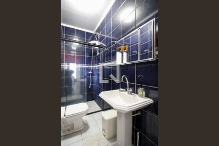 Casa para alugar com 370m², 4 quartos e 4 vagas Casa para alugar com 370m², 4 quartos e 4 vagasBanheiro 2