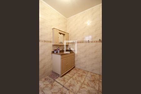 Casa para alugar com 370m², 4 quartos e 4 vagas Casa para alugar com 370m², 4 quartos e 4 vagasBanheiro Social