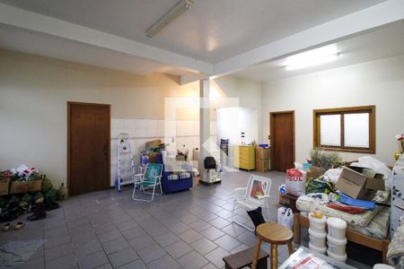 Casa para alugar com 370m², 4 quartos e 4 vagas Casa para alugar com 370m², 4 quartos e 4 vagasGaragem