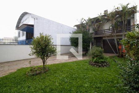 Casa para alugar com 370m², 4 quartos e 4 vagas Casa para alugar com 370m², 4 quartos e 4 vagasQuintal
