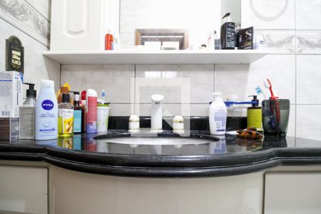 Casa para alugar com 370m², 4 quartos e 4 vagas Casa para alugar com 370m², 4 quartos e 4 vagasBanheiro da Suíte