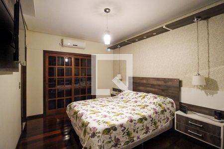 Casa para alugar com 370m², 4 quartos e 4 vagas Casa para alugar com 370m², 4 quartos e 4 vagasQuarto Suíte