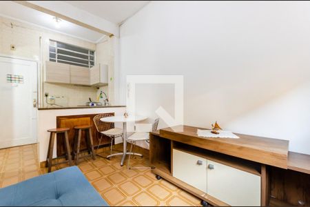 Sala de apartamento para alugar com 1 quarto, 50m² em Embaré, Santos