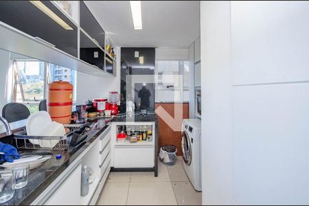 Apartamento para alugar com 70m², 1 quarto e 2 vagas Apartamento para alugar com 70m², 1 quarto e 2 vagasCozinha