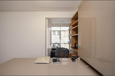 Apartamento para alugar com 70m², 1 quarto e 2 vagas Apartamento para alugar com 70m², 1 quarto e 2 vagasSala piso 2