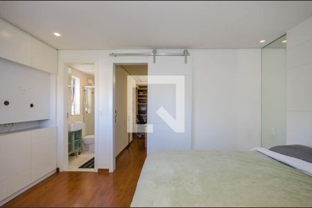 Apartamento para alugar com 70m², 1 quarto e 2 vagas Apartamento para alugar com 70m², 1 quarto e 2 vagasSuíte
