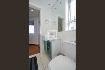 Apartamento para alugar com 70m², 1 quarto e 2 vagas Apartamento para alugar com 70m², 1 quarto e 2 vagasBanheiro da Suíte