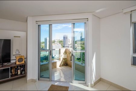 Sala de apartamento à venda com 1 quarto, 66m² em Vale do Sereno, Nova Lima