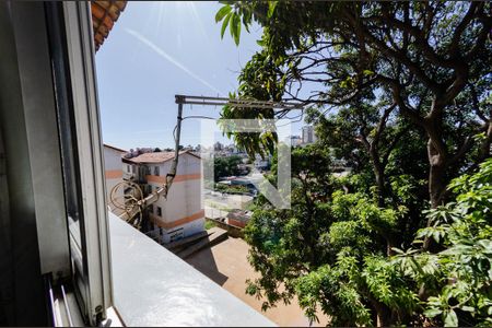 Vista de apartamento à venda com 2 quartos, 42m² em Jardim América, Belo Horizonte