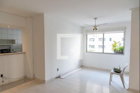 Sala de apartamento à venda com 2 quartos, 74m² em Vila Uberabinha, São Paulo