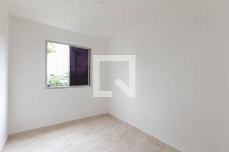 Quarto 1 de apartamento para alugar com 2 quartos, 56m² em Conjunto Residencial José Bonifácio, São Paulo