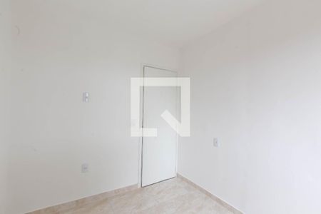 Quarto 1 de apartamento para alugar com 2 quartos, 56m² em Conjunto Residencial José Bonifácio, São Paulo