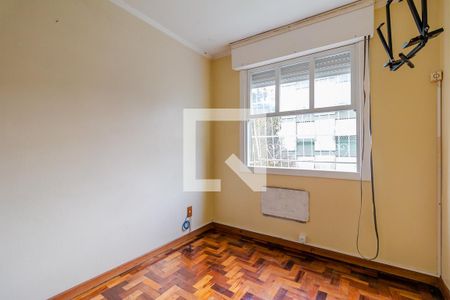 Quarto 1 de apartamento à venda com 2 quartos, 64m² em Cristal, Porto Alegre