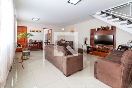 Sala de casa à venda com 3 quartos, 305m² em Vila Augusta, Guarulhos