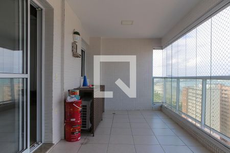 Varanda de apartamento para alugar com 3 quartos, 154m² em José Menino, Santos