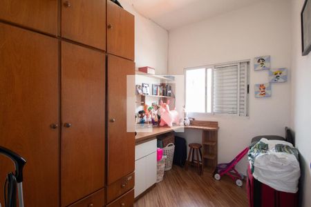 Quarto 2 de casa à venda com 3 quartos, 200m² em Quitaúna, Osasco