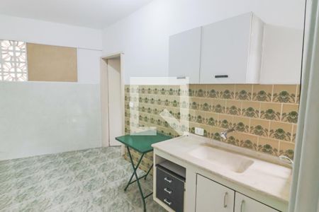Kitnet - Cozinha de kitnet/studio para alugar com 1 quarto, 27m² em Jaguaré, São Paulo