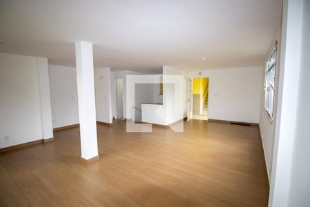 Sala de casa para alugar com 3 quartos, 250m² em Freguesia (jacarepaguá), Rio de Janeiro